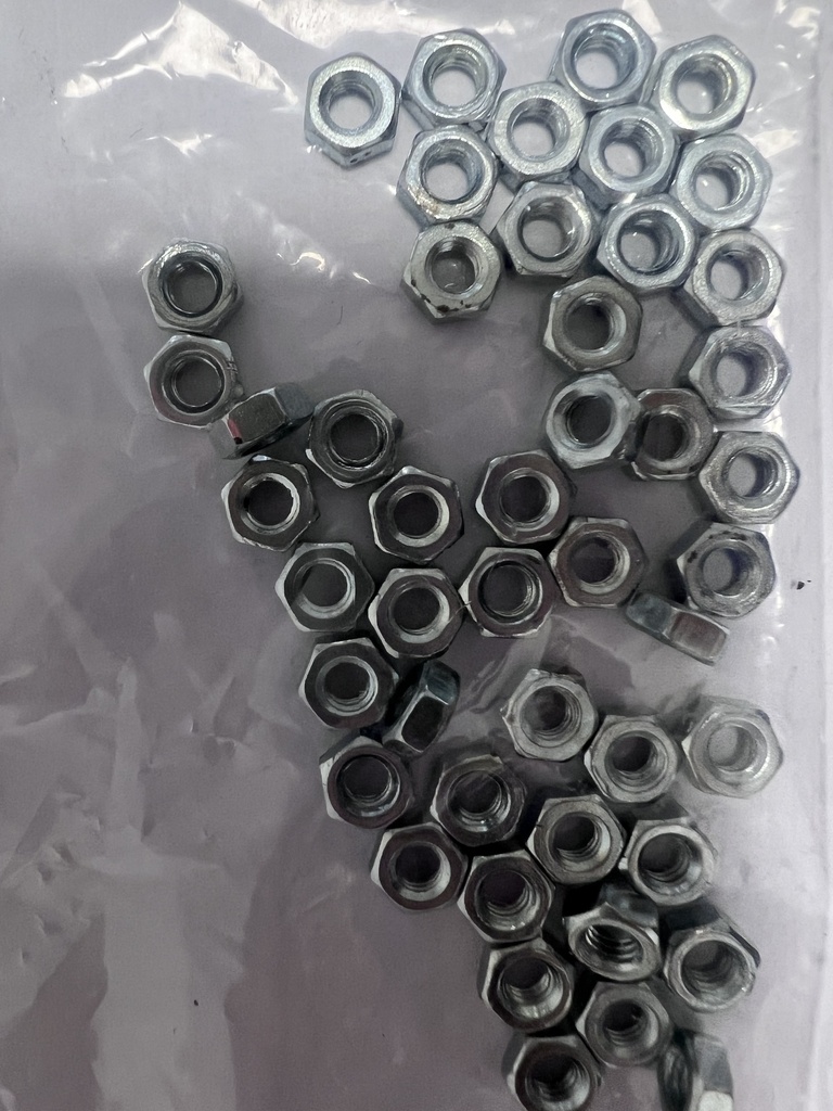 Ecrou clé 8mm 47 pièces
